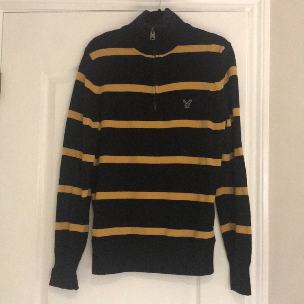 American Eagle Men’s Quarter Zip Sweater